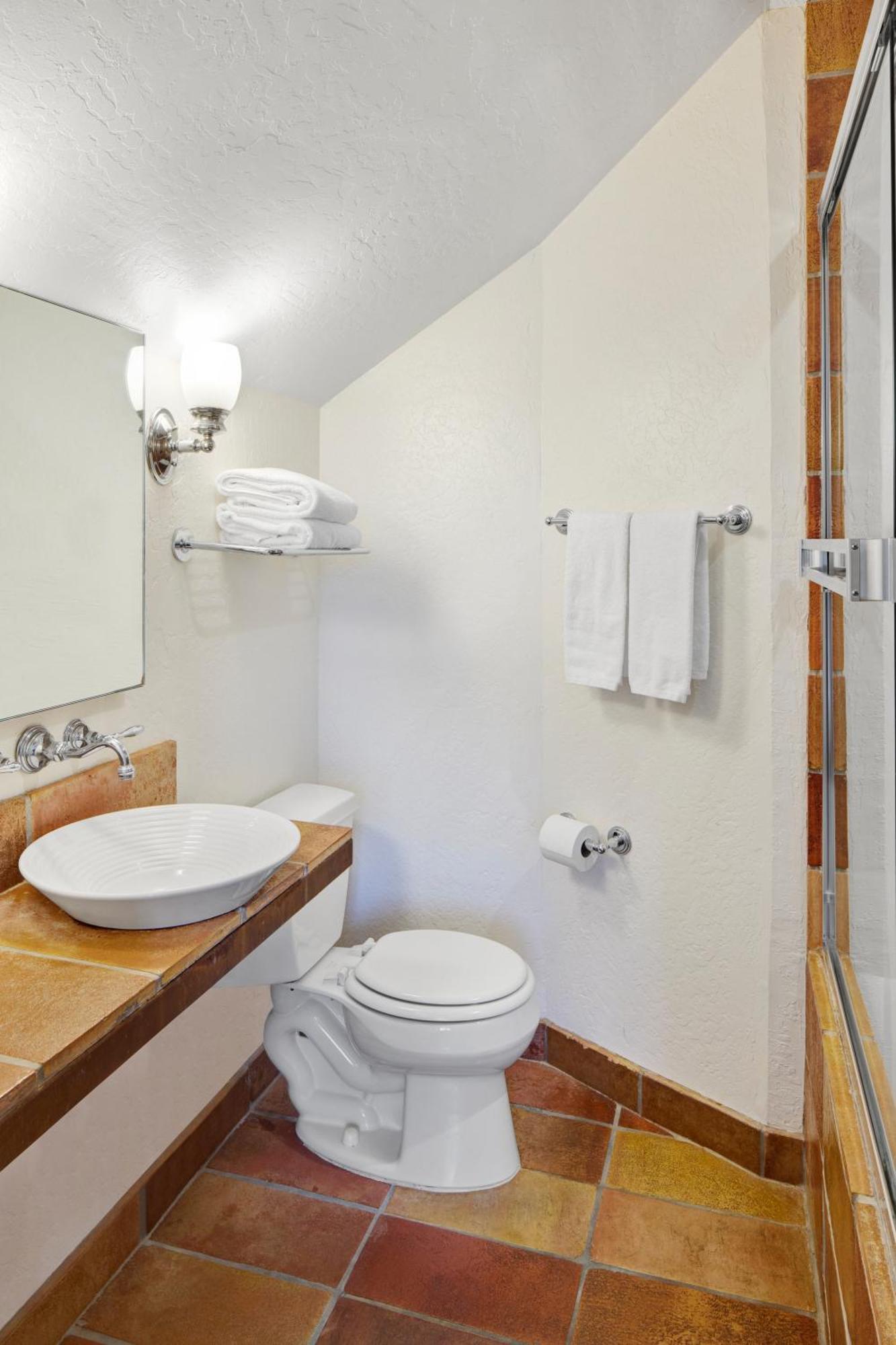 Inn Maison Fleurie, A Four Sisters 4*