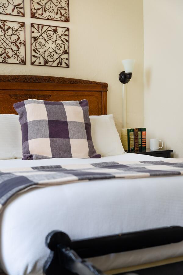 Maison Fleurie, A Four Sisters Inn 4*